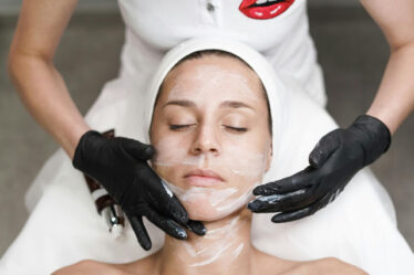 【フェイシャルｘセインムー】プロの施術を自宅ケアでさらに引き上げる方法-01